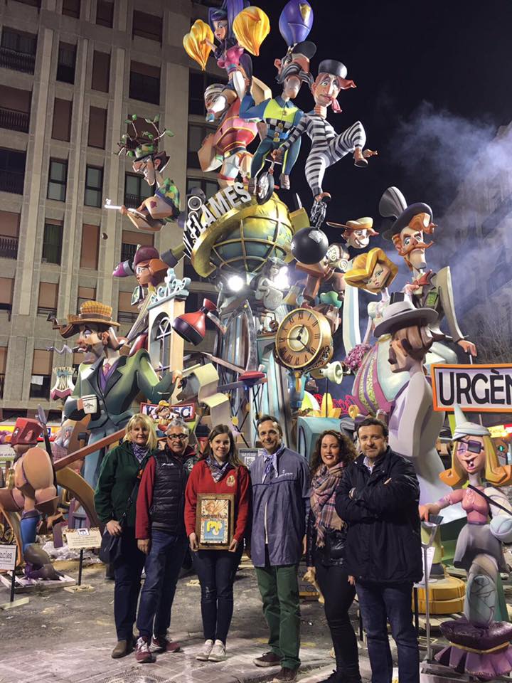 La Asociación Profesional de Periodistas Valencianos entrega su primer premio fallero