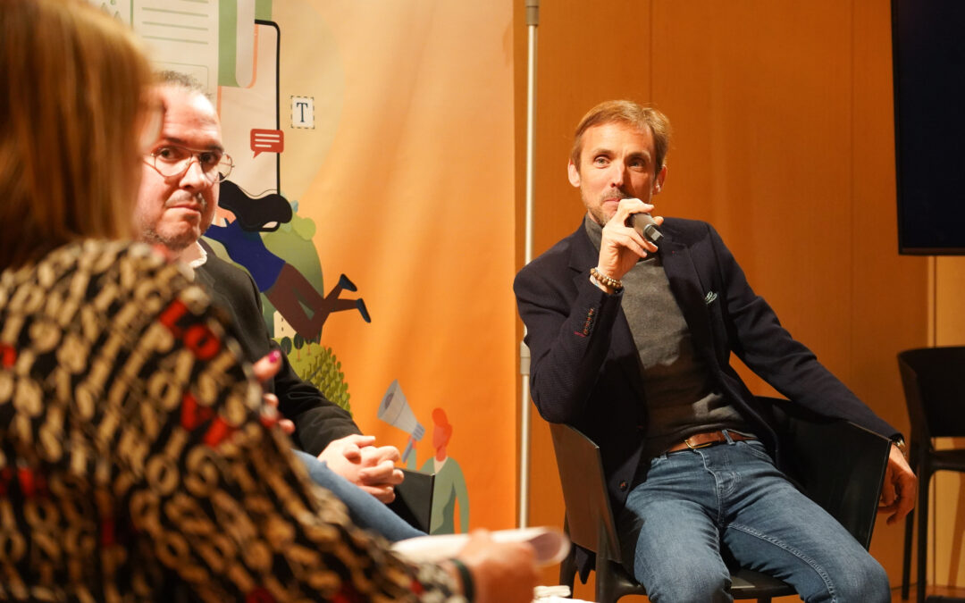 GALERÍA DE FOTOS PERIODISME POBLE A POBLE. FALLES EN PORTADA