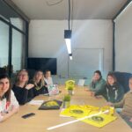 La niña amarilla gala APPV