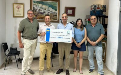La APPV entrega a Casal de la Pau el donativo recaudado en su IX Gala Solidaria